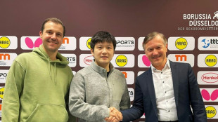 Borussia D&uuml;sseldorf holt Superstar Fan aus Saarbr&uuml;cken