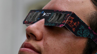 Visores hechos en prisión permitirán observar el eclipse en México de forma segura