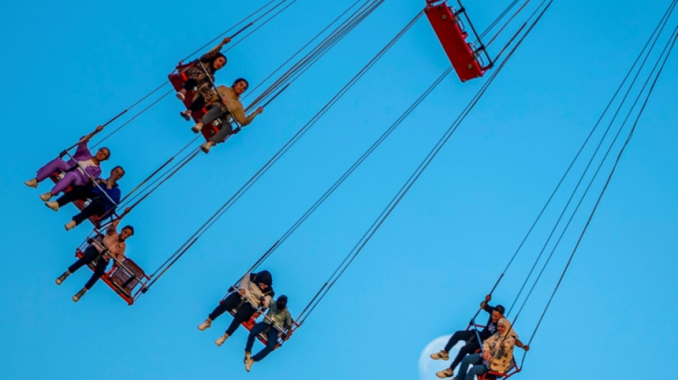 Sechs Verletzte bei Unfall mit Kettenkarussell auf Bayreuther Frühlingsfest 