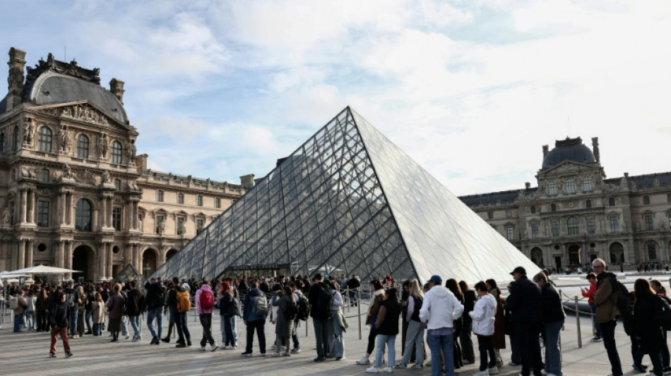 Two suspects arrested after Louvre jewel heist: sources
