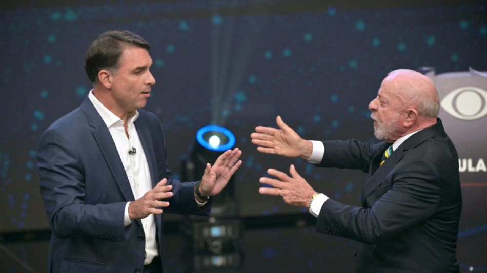  "Clown", "corrompu" : Lula et Flavio Bolsonaro s'&eacute;charpent lors de leur premier d&eacute;bat 