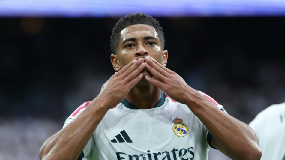  Real Madrid goleia M&aacute;laga e assume lideran&ccedil;a do Espanhol 