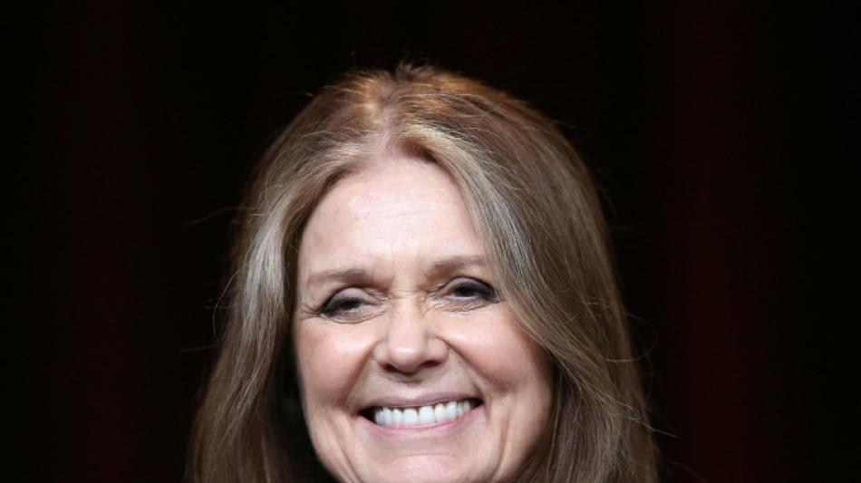 Gloria Steinem, &iacute;cone do feminismo e jornalista, morre aos 92 anos 