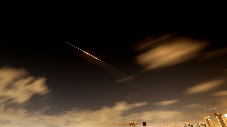  Ex&eacute;rcito de Israel anuncia ataques &lsquo;em grande escala&rsquo; contra Teer&atilde; 