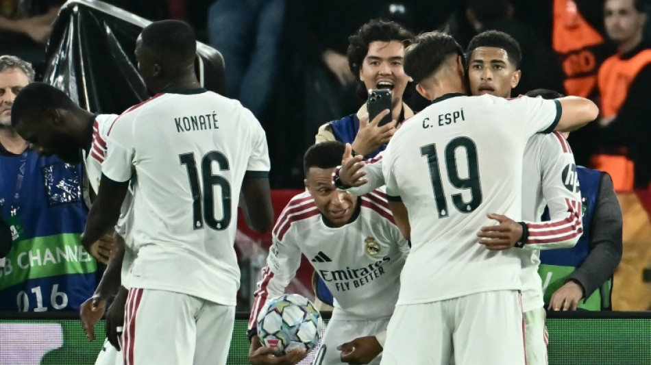  Ligue des champions: le Real Madrid ram&egrave;ne de Rome un succ&egrave;s miraculeux 