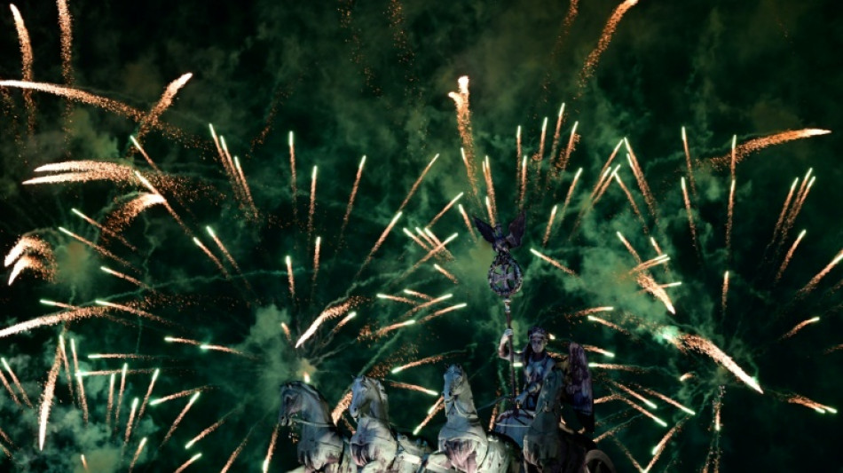  DAK-Umfrage: Mehr Zeit f&uuml;r Familie wichtigster Vorsatz f&uuml;r das neue Jahr 