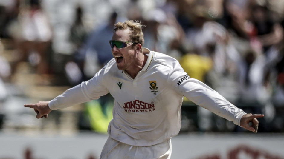  South Africa beat Australia by 176 runs in third Test to win series 