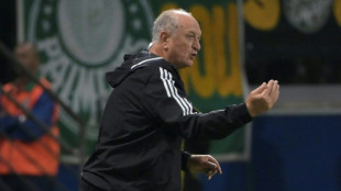 Atl&eacute;tico-MG anuncia sa&iacute;da de Felip&atilde;o