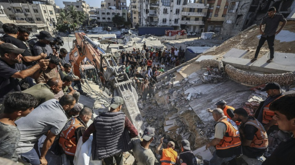  Zivilschutz: 20 Tote und dutzende Vermisste bei Einsturz von Geb&auml;ude im Gazastreifen 