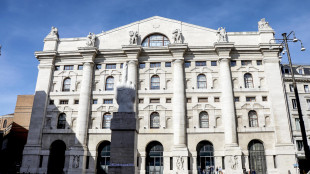 Borsa: il Ftse Mib supera quota 53.000