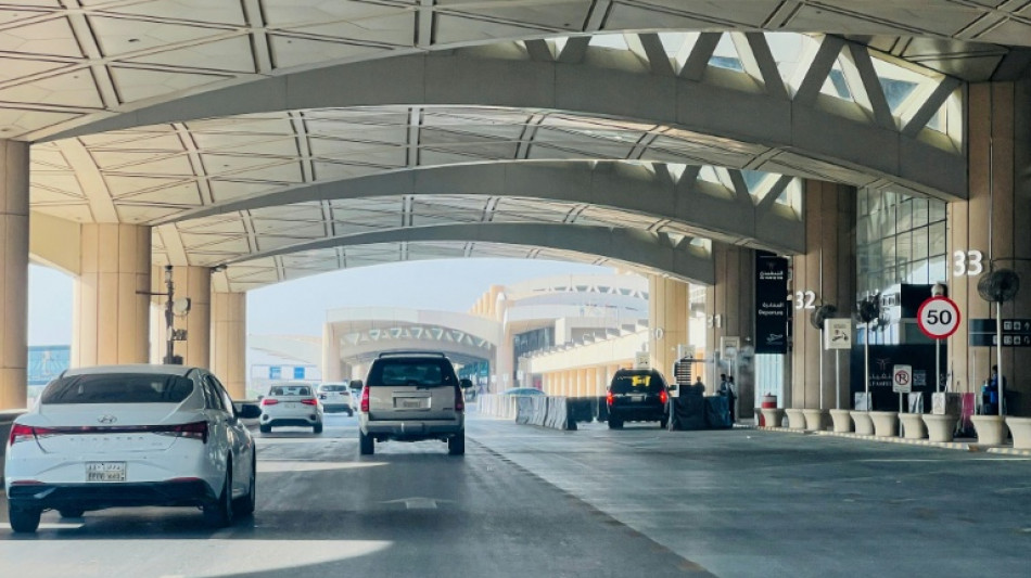  Houthis fazem nova amea&ccedil;a ap&oacute;s ataque contra aeroporto na Ar&aacute;bia Saudita 