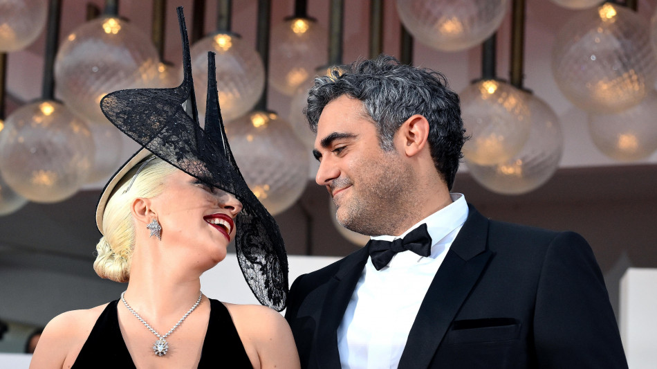  Lady Gaga, la beb&egrave; &egrave; nata con la maternit&agrave; surrogata 