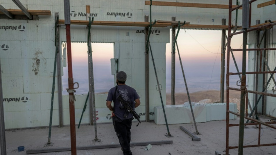  Will Israel's right exploit sanctions in run-up to vote? 