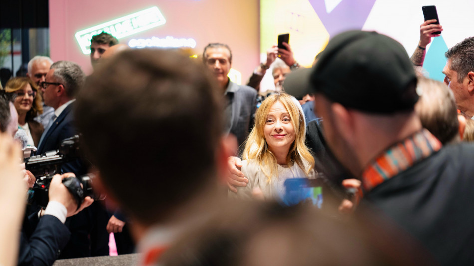  Meloni, il Superbonus ci impedisce di uscire dalla procedura Ue, fa rabbia 