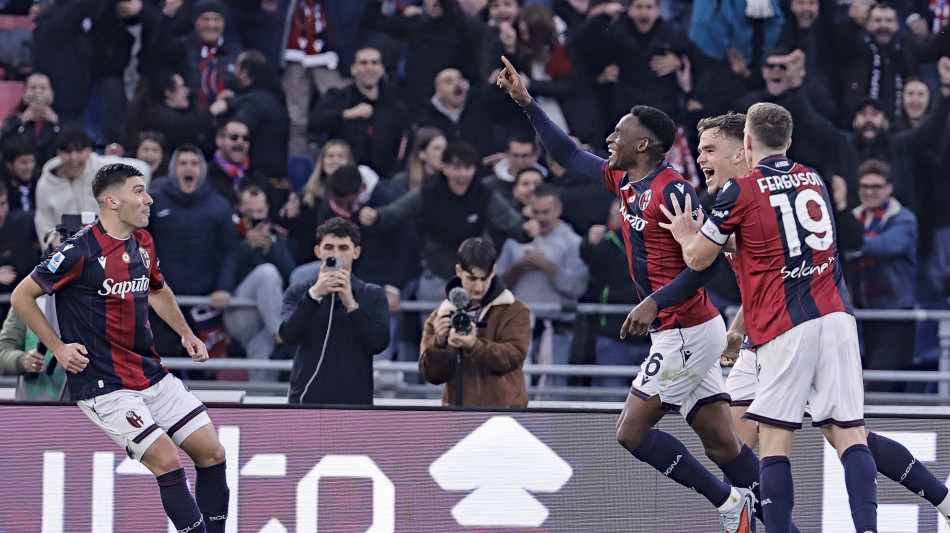 Serie A: il Bologna batte 2-0 il Napoli, Genoa-Fiorentina 2-2