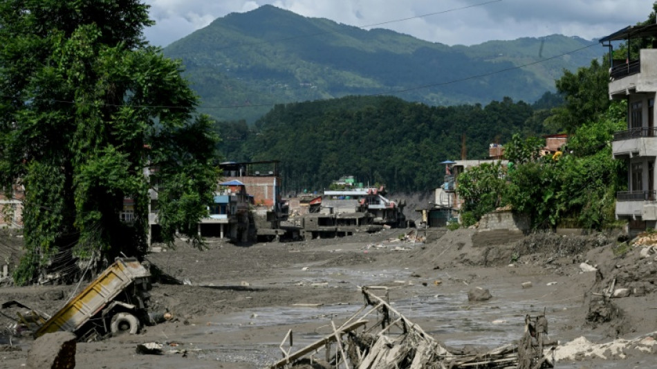  Zahl der Toten nach &Uuml;berschwemmungen in Nepal steigt auf 157  