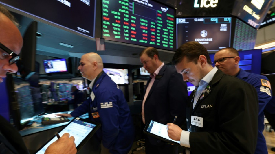 Wall Street termine sans direction claire, croit en une baisse de taux de la Fed
