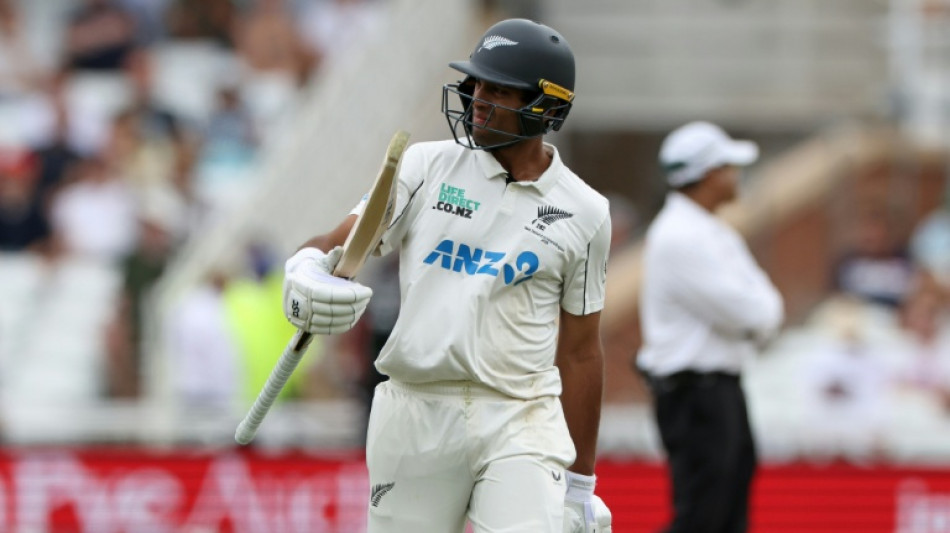  Ravindra and Mitchell strengthen New Zealand's grip on England decider 