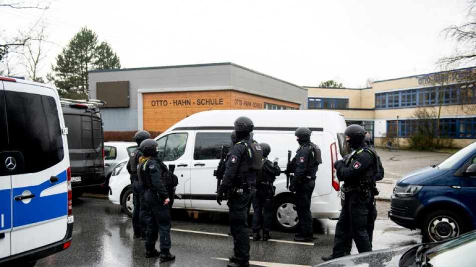 Meldung über Bewaffneten sorgt für Großeinsatz an Hamburger Schule
