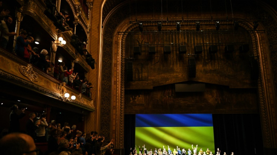 El dif&iacute;cil 'pas de deux' del Kiev City Ballet en el exilio