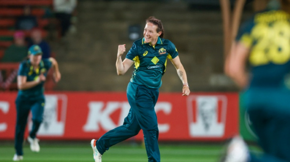  Australian fast bowler Megan Schutt suspended over medication breach 