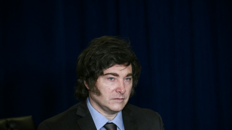 Congresso limita poder de Milei de governar por decreto