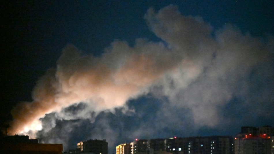  Des attaques de missiles sur Kiev font au moins deux morts apr&egrave;s un avertissement de Zelensky  