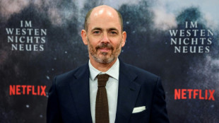 "Sin novedad en el frente" desarm&oacute; a los votantes del &Oacute;scar pero batall&oacute; en casa