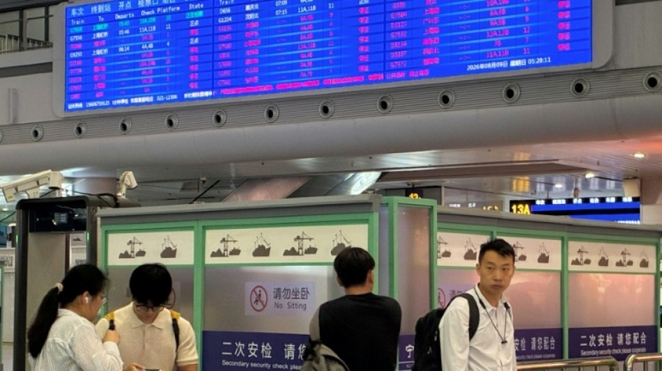  Flugstreichungen und Evakuierungen: Taifun "Dolphin" in Ostchina auf Land getroffen 