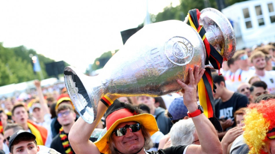 Zahl ausl&auml;ndischer G&auml;ste rund um Spielorte w&auml;hrend Fu&szlig;ball-EM deutlich gestiegen