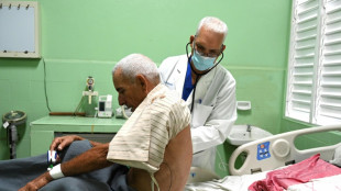 A Cuba, des primes pour retenir le personnel de sant&eacute; dans les h&ocirc;pitaux