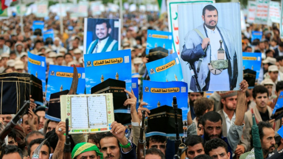  Houthis accuse Saudi Arabia of deadly strikes as thousands flee 