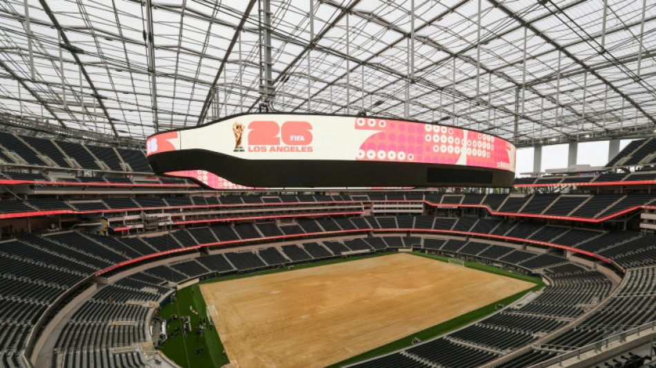  Est&aacute;dio de Los Angeles finaliza preparativos para Copa do Mundo 