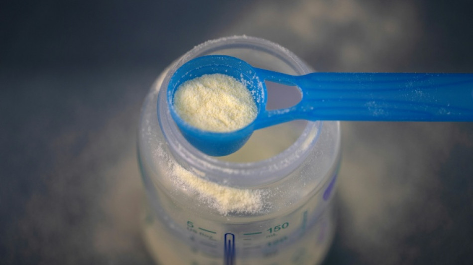  Laits infantiles: les d&eacute;put&eacute;s se penchent sur l'action de l'Etat et des industriels 