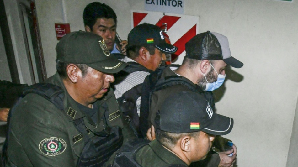  El presidente de Bolivia se aleja de su detenido asesor, investigado por varios delitos 