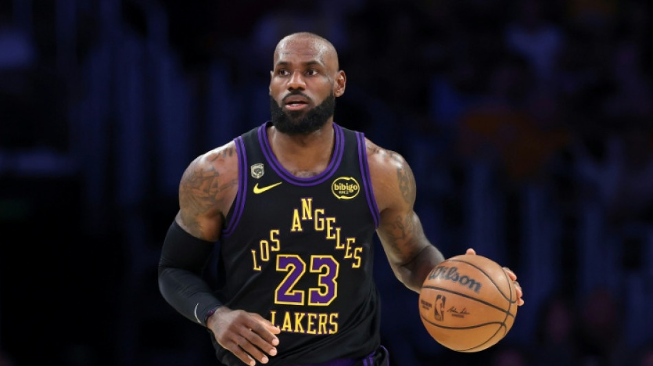  LeBron James jugar&aacute; su temporada 24 en la NBA fuera de los Lakers 