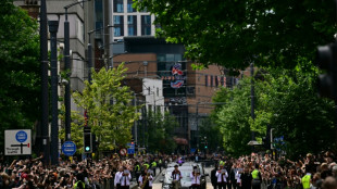 "Merci Ozzy": à Birmingham, dernier hommage de milliers de fans à Ozzy Osbourne