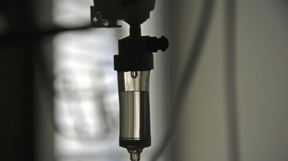  Britannica sceglie di morire in clinica svizzera dopo la perdita del figlio 