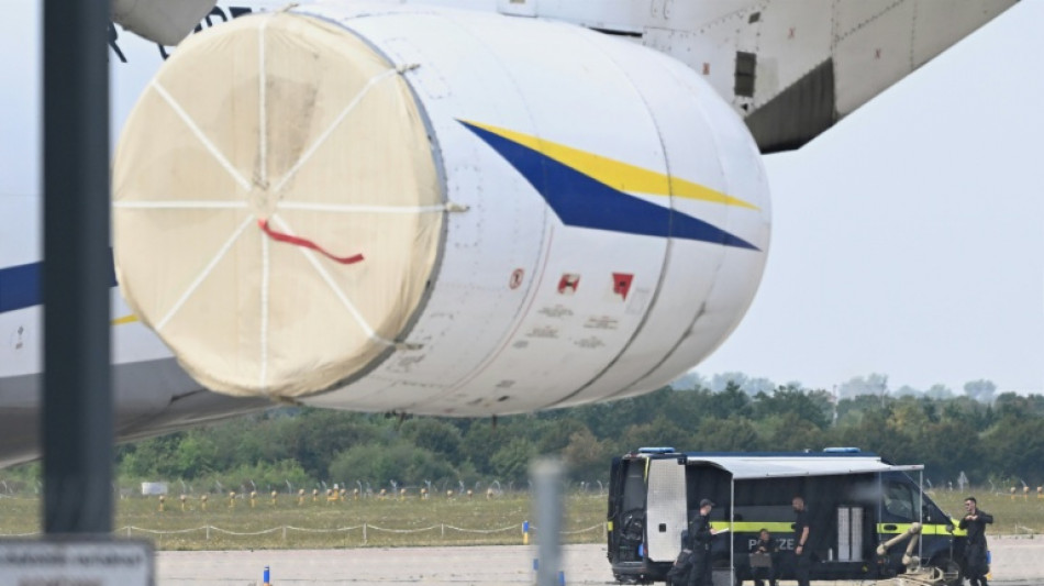  Alemanha alerta para &lsquo;nova amea&ccedil;a&rsquo; ap&oacute;s incidente em aeroporto-chave para envios &agrave; Ucr&acirc;nia 