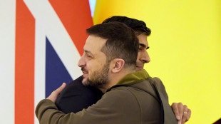 Britischer Premier Sunak sagt bei Kiew-Besuch weitere Militärhilfe zu