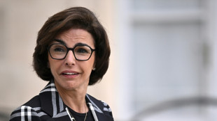 Dati annonce porter plainte contre le Nouvel Obs qui lui attribue des propos sur une "conspiration gay"