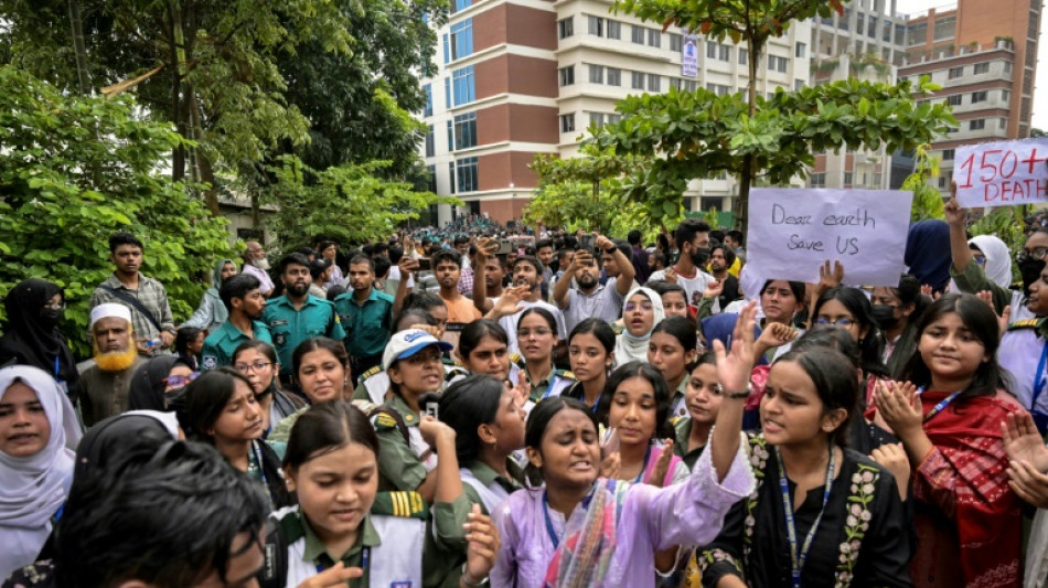 Trauer und Wut nach Absturz von Militärjet auf Schule in Bangladesch