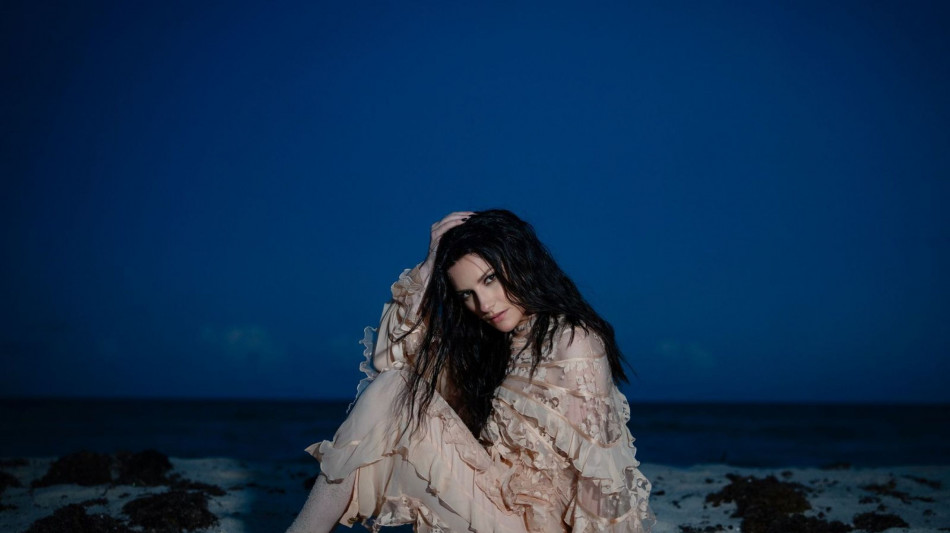  Laura Pausini, in rotazione da oggi il nuovo singolo Immensamente 