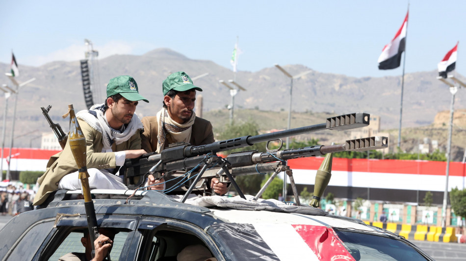  Elicottero saudita precipita vicino allo Yemen, morti due ufficiali 