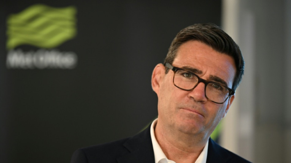  Medien: Premier Burnham f&auml;llt auf Imitator von US-Stabschefin Wiles rein 