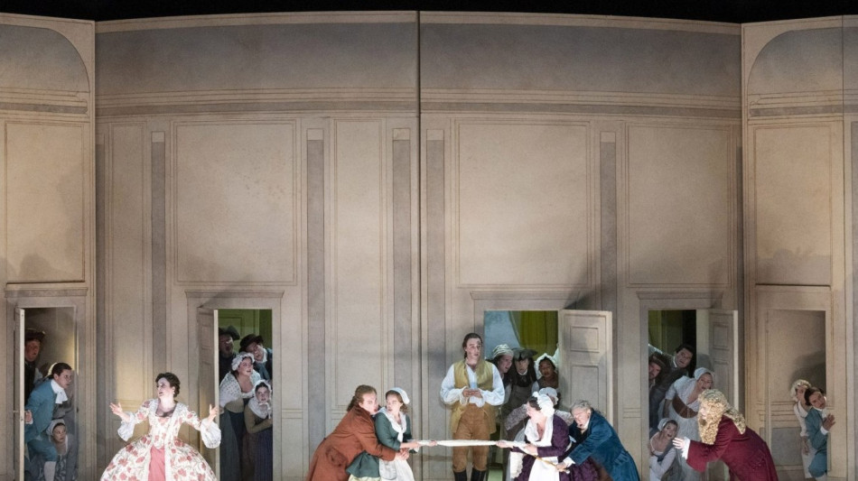 Minasi dirige le Nozze di Figaro e seduce Glyndebourne