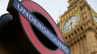 Cyberattaque contre les transports londoniens: prison ferme pour deux surdou&eacute;s du piratage