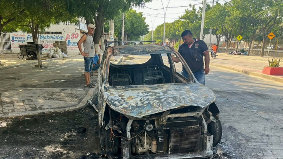  Com&eacute;rcios fechados em cidade tur&iacute;stica da Col&ocirc;mbia ap&oacute;s viol&ecirc;ncia do narcotr&aacute;fico 