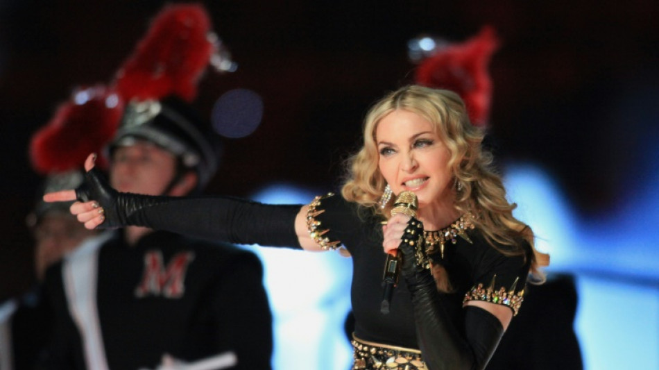 Madonna wegen "schwerer bakterieller Infektion" in Krankenhaus gebracht