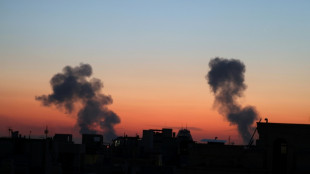 Israel fliegt "gro&szlig; angelegte" Angriffe auf Teheran - Erneut Explosionen in Golfstaaten